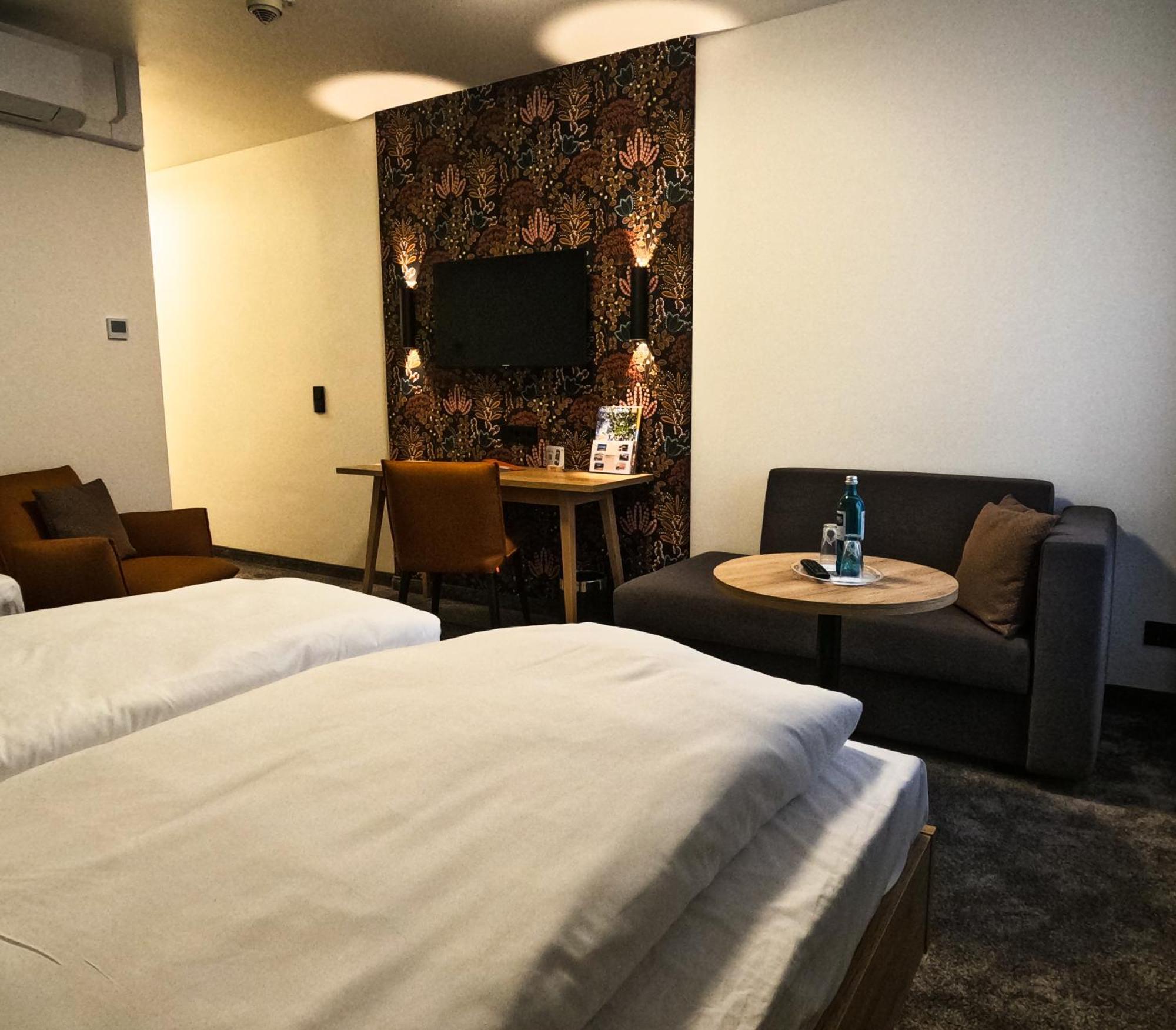 Akzent Hotel Schranne โรเทนบวร์ก อ็อบ แดร์เทาเบอร์ ภายนอก รูปภาพ