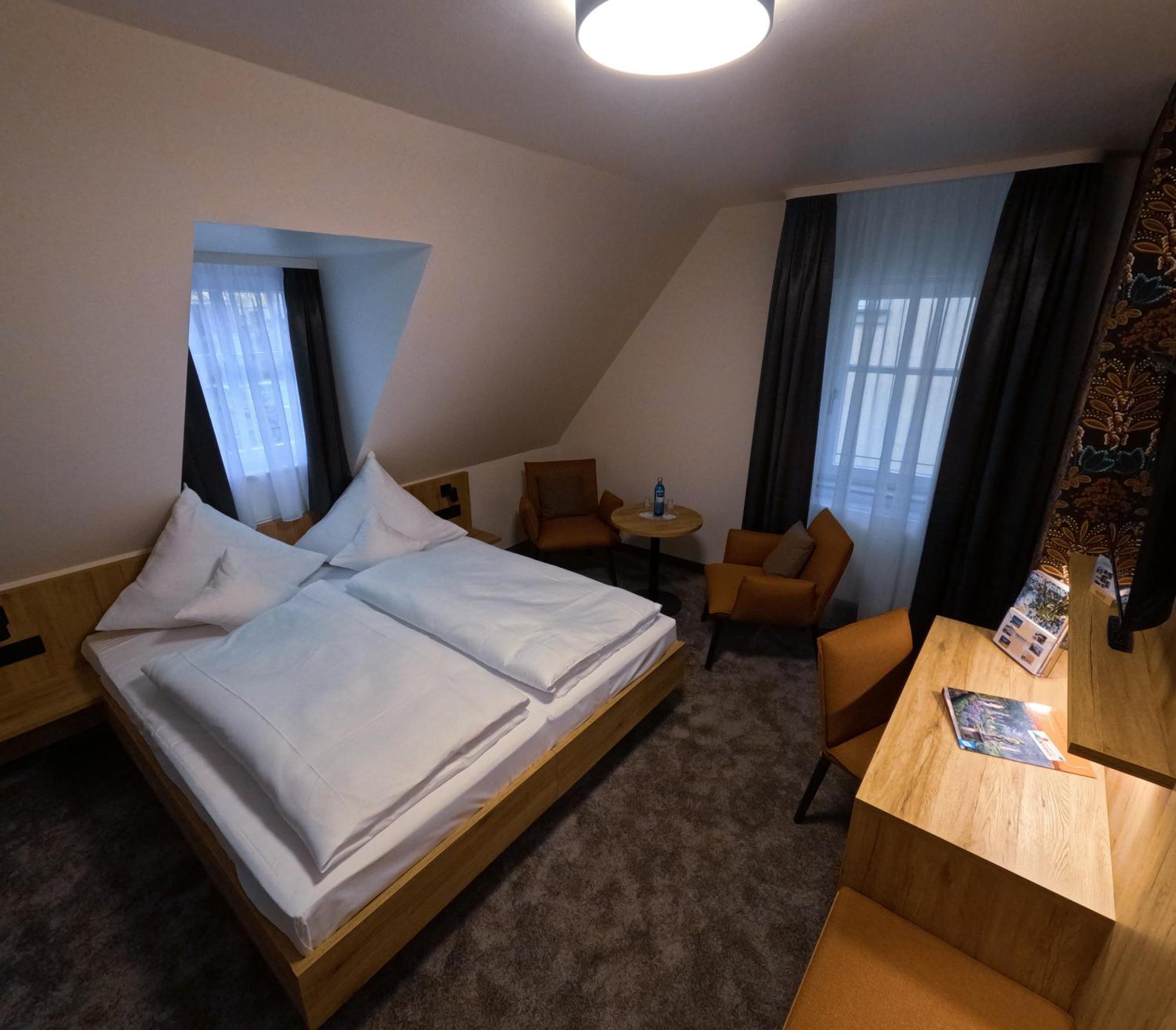 Akzent Hotel Schranne โรเทนบวร์ก อ็อบ แดร์เทาเบอร์ ภายนอก รูปภาพ