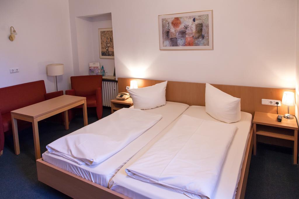 Akzent Hotel Schranne โรเทนบวร์ก อ็อบ แดร์เทาเบอร์ ภายนอก รูปภาพ